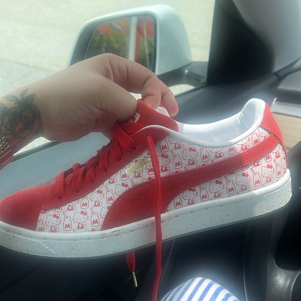Puma Suede Classic X Hello Kitty Red Suede Sneakers Shoes Kawaii Retro Sanrio - Picture 8 of 10